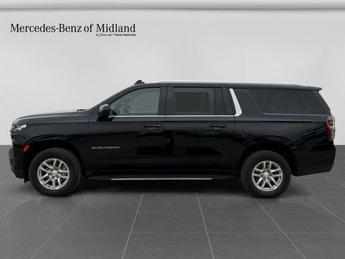 Used 2023 Chevrolet Suburban LS image 4