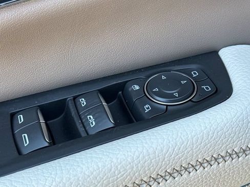 New 2026 GMC Yukon XL Denali w/ Advanced Technology Package AWD/4WD image 12