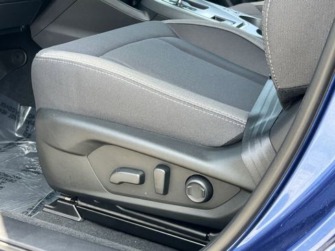 Certified 2025 Subaru Crosstrek 2.0i Premium AWD/4WD image 28