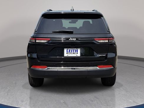 New 2025 Jeep Grand Cherokee Limited w/ Trailer Tow Package RWD image 6