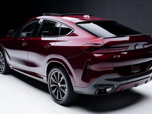 Used 2025 BMW X6 xDrive40i w/ Executive Package image 23
