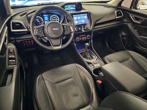 Used 2020 Subaru Forester Touring image 15