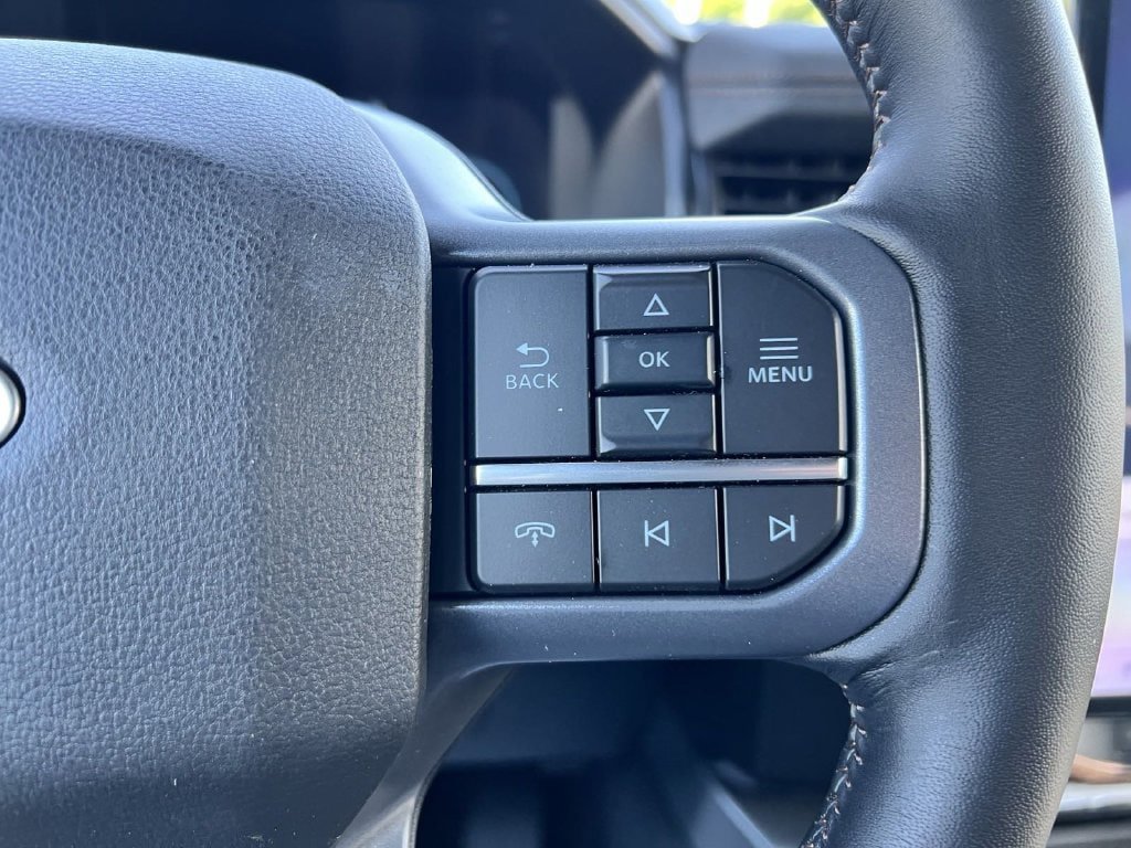 Used 2023 Ford F150 Lightning Lariat AWD/4WD image 16