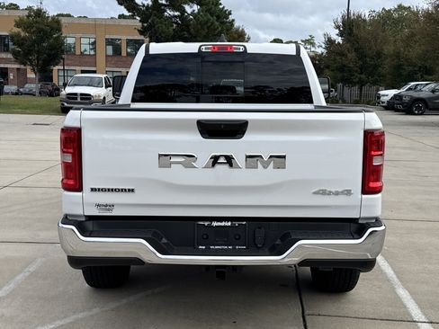 Used 2025 RAM 1500 Big Horn AWD/4WD image 7