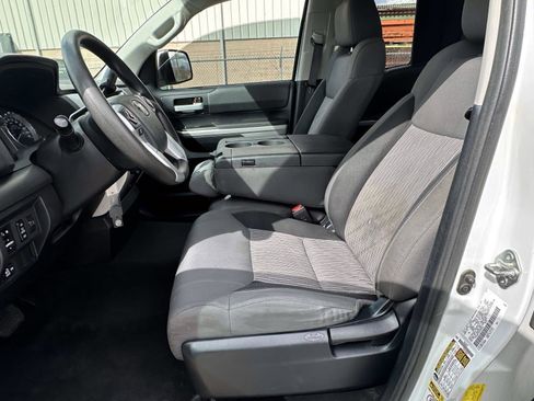 Used 2014 Toyota Tundra SR5 image 18
