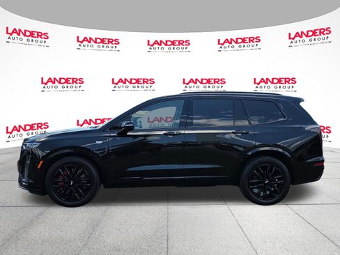 Used 2024 Cadillac XT6 Sport w/ LPO, Onyx Lite Package AWD/4WD image 6