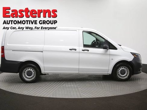 Used 2022 Mercedes-Benz Metris image 41