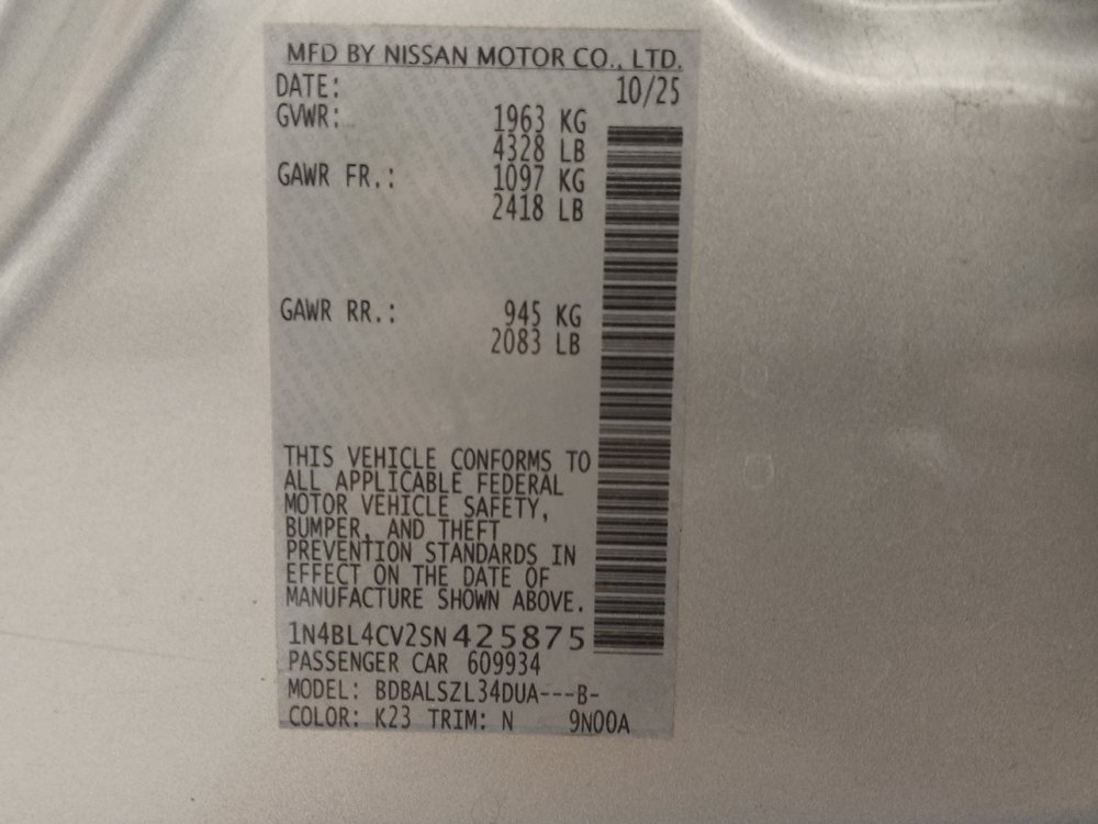 Used 2025 Nissan Altima 2.5 SR FWD image 33