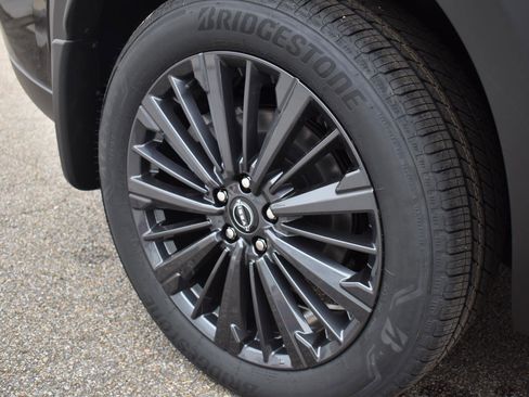 New 2026 Nissan Pathfinder SL w/ SL Premium Package image 14