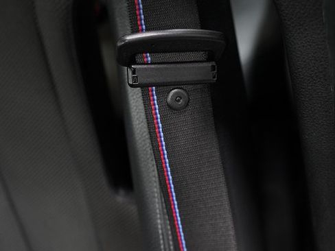 Used 2018 BMW M3 RWD image 38