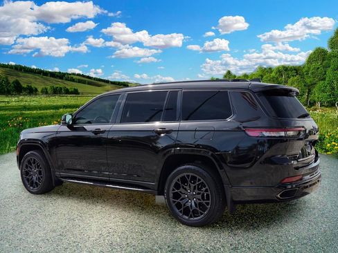 Used 2024 Jeep Grand Cherokee L Summit AWD/4WD image 4