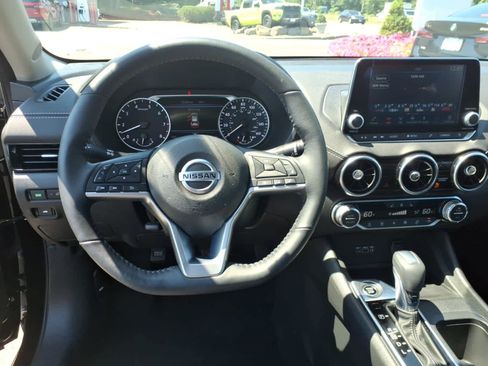 Used 2023 Nissan Sentra SV w/ All-Weather Package FWD image 10