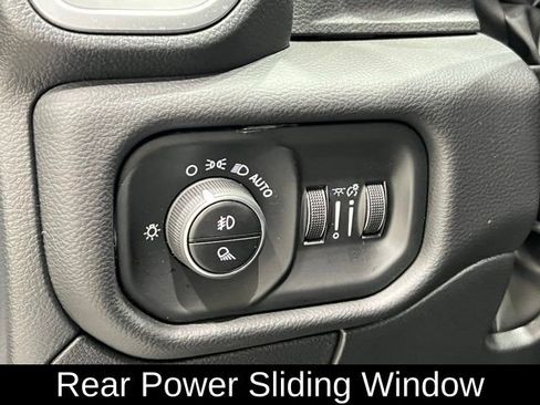 New 2026 RAM 1500 4x4 Crew Cab image 20