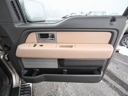 Used 2011 Ford F150 XLT w/ XLT Convenience Pkg image 25