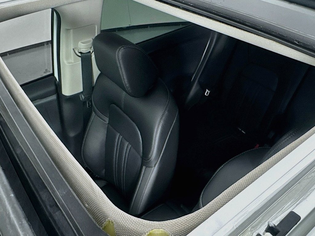 New 2027 Honda HR-V EX-L image 30