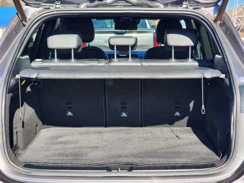 Used 2023 Mercedes-Benz GLA 250 4MATIC image 6