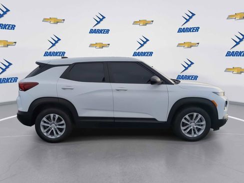 Used 2021 Chevrolet TrailBlazer LS image 9