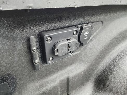 Used 2021 RAM 3500 Laramie image 34