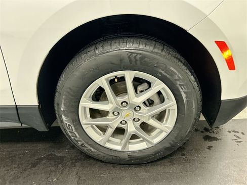 Used 2022 Chevrolet Equinox LT image 8