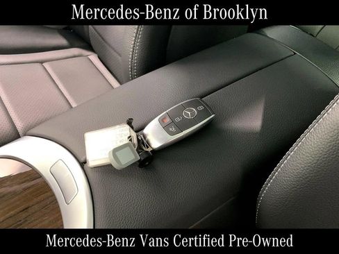 Certified 2021 Mercedes-Benz GLC 300 GLC 300 image 13