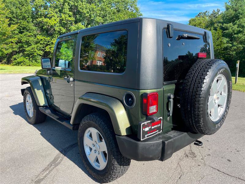 Used 2007 Jeep Wrangler Sahara w/ Dual Top Group AWD/4WD image 66
