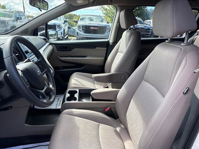 Used 2018 Honda Odyssey LX image 18