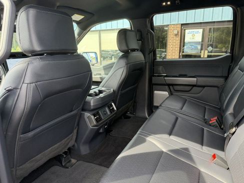 Used 2025 Ford F150 Lariat AWD/4WD image 13