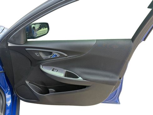 Used 2023 Chevrolet Malibu RS FWD image 23