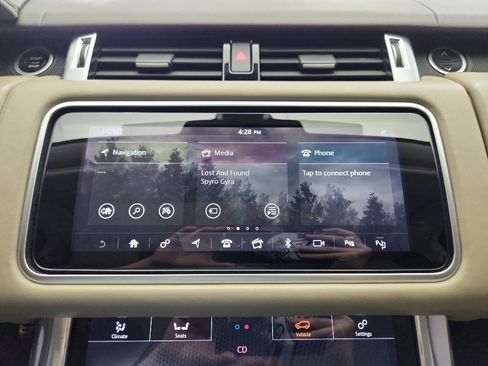 Used 2018 Land Rover Range Rover Sport Supercharged image 17