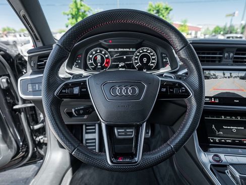 Used 2021 Audi RS 6 AWD/4WD image 31