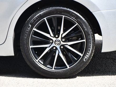 Used 2021 Toyota Camry SE image 14