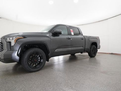 New 2026 Toyota Tundra Platinum AWD/4WD image 17