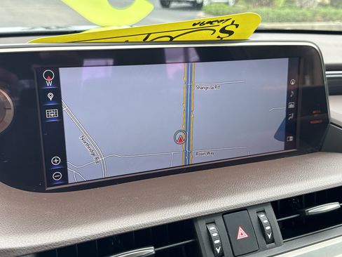 Used 2019 Lexus ES 350 w/ Accessory Package 2 FWD image 22