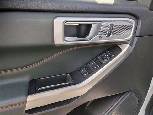 Used 2022 Ford Explorer Timberline w/ Timberline Technology Package image 13