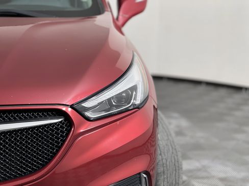 Used 2020 Buick Enclave Essence w/ Sport Touring Edition image 7