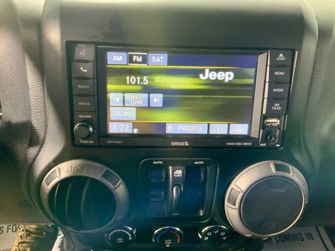 Used 2011 Jeep Wrangler Unlimited Sport AWD/4WD image 18