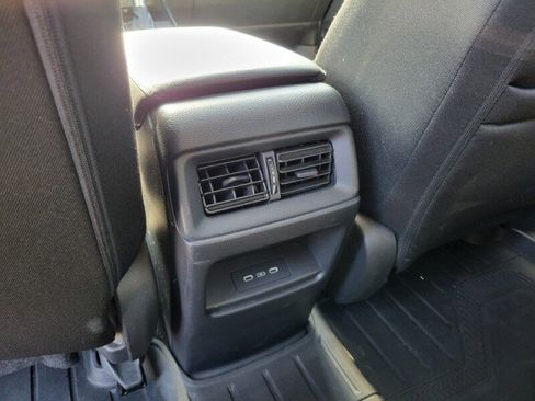 Used 2025 Honda CR-V EX image 28