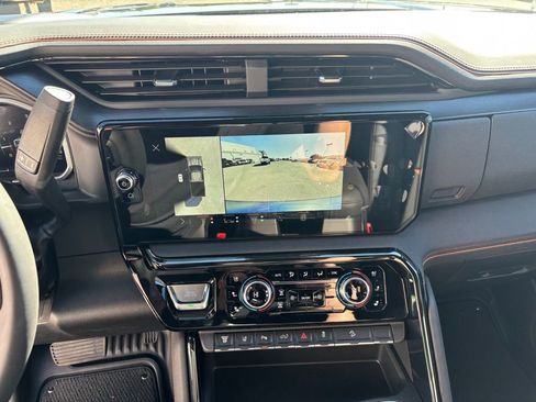 New 2026 GMC Sierra 2500 AT4 w/ AT4 Premium Plus Package image 21