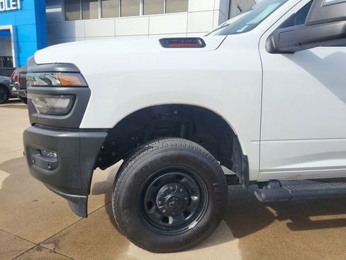 Used 2026 RAM 2500 Tradesman AWD/4WD image 9