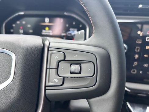 New 2026 GMC Sierra 1500 AT4 w/ Technology Package AWD/4WD image 13