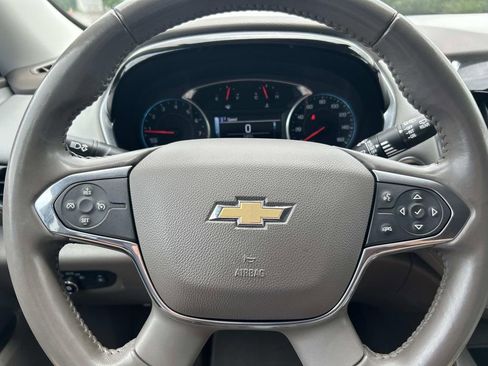 Used 2019 Chevrolet Traverse LT FWD image 32