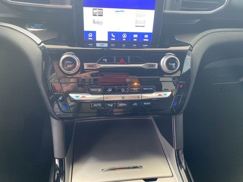 Certified 2024 Ford Explorer ST w/ Equipment Group 401A image 18