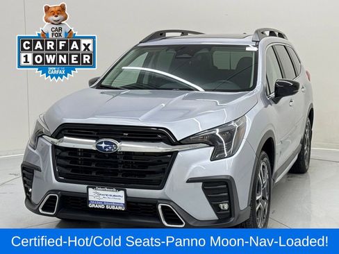 Used 2025 Subaru Ascent Touring AWD/4WD image 1