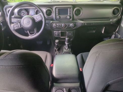 Used 2021 Jeep Wrangler Unlimited Sport AWD/4WD image 22