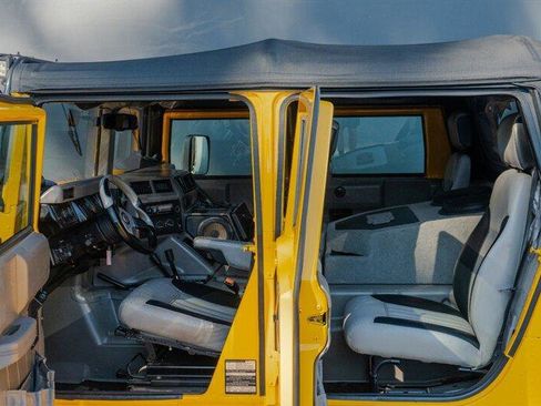 Used 1998 HUMMER H1 4-Door Open Top image 9