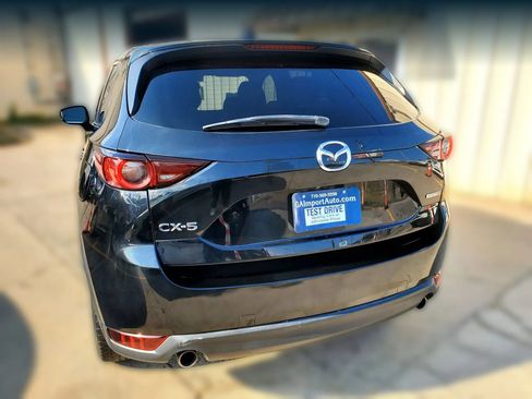 Used 2020 MAZDA CX-5 Touring FWD image 11