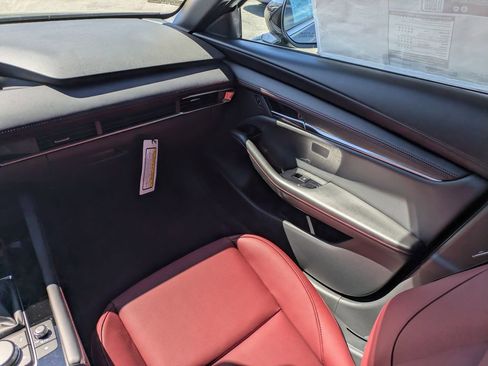 New 2026 MAZDA MAZDA3 Carbon image 27