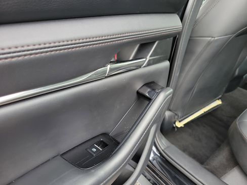 Used 2025 MAZDA MAZDA3 s image 13