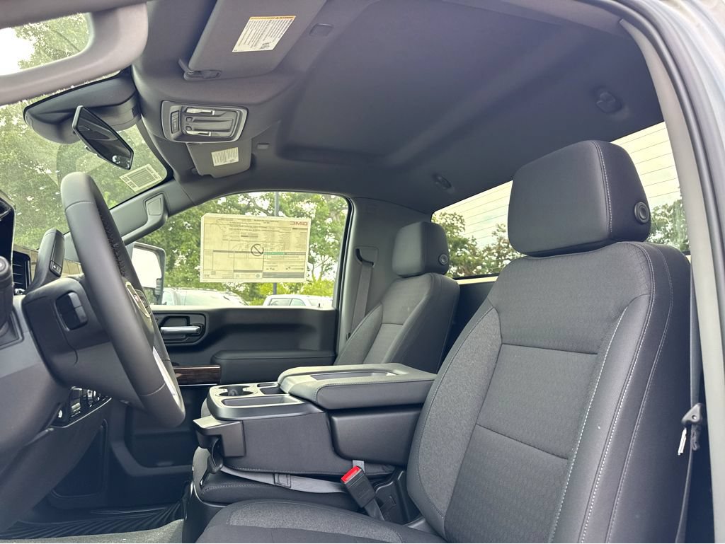 New 2026 GMC Sierra 2500 SLE AWD/4WD image 8