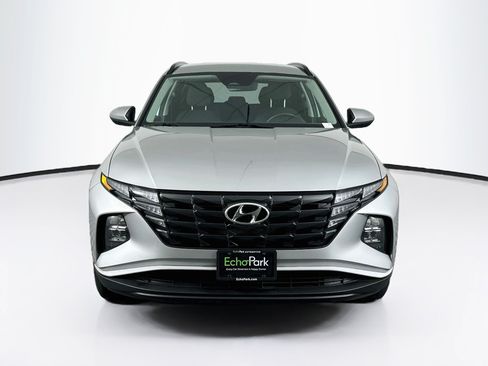 Used 2024 Hyundai Tucson SEL FWD image 2
